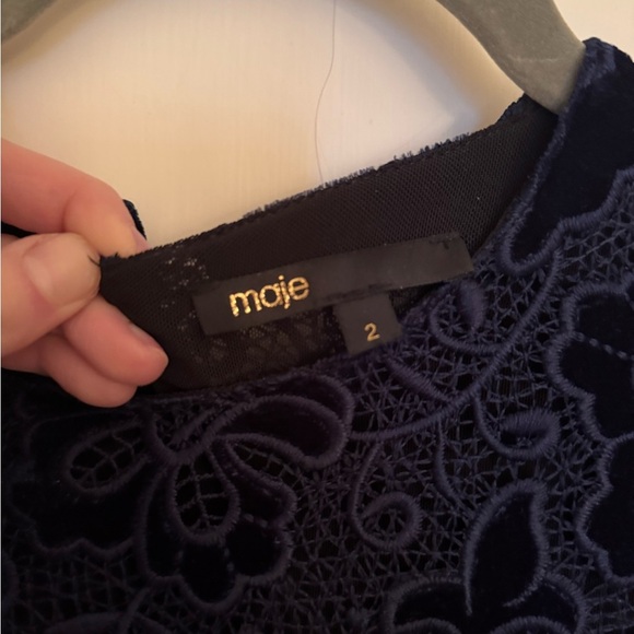 MAJE Role Guipure Lace and Velvet Navy Dress - Picture 2 of 4